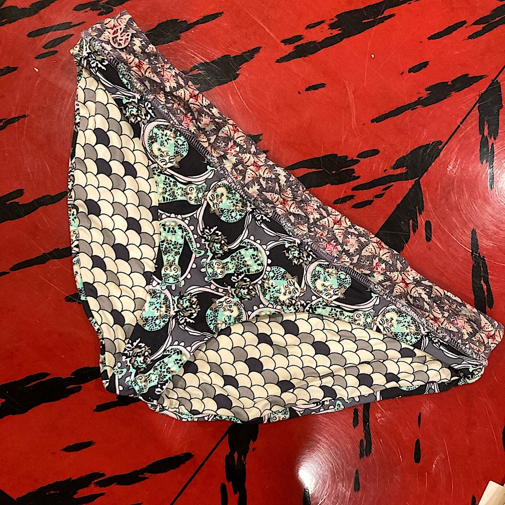 Maaji Swim Bottoms NWOT Large